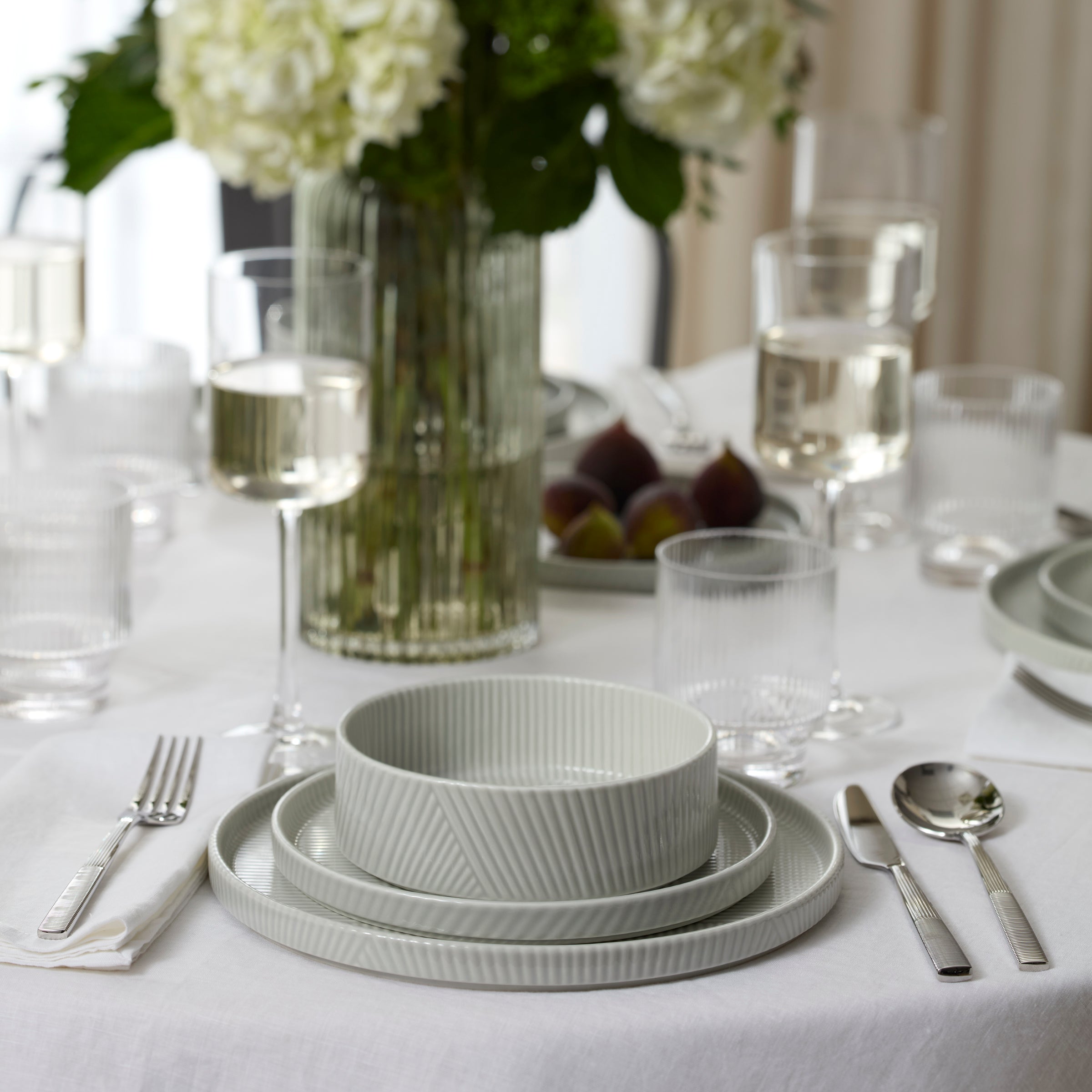 Lenox Westmore Modulus Vapor 18-Piece Dinnerware Set - Image 6