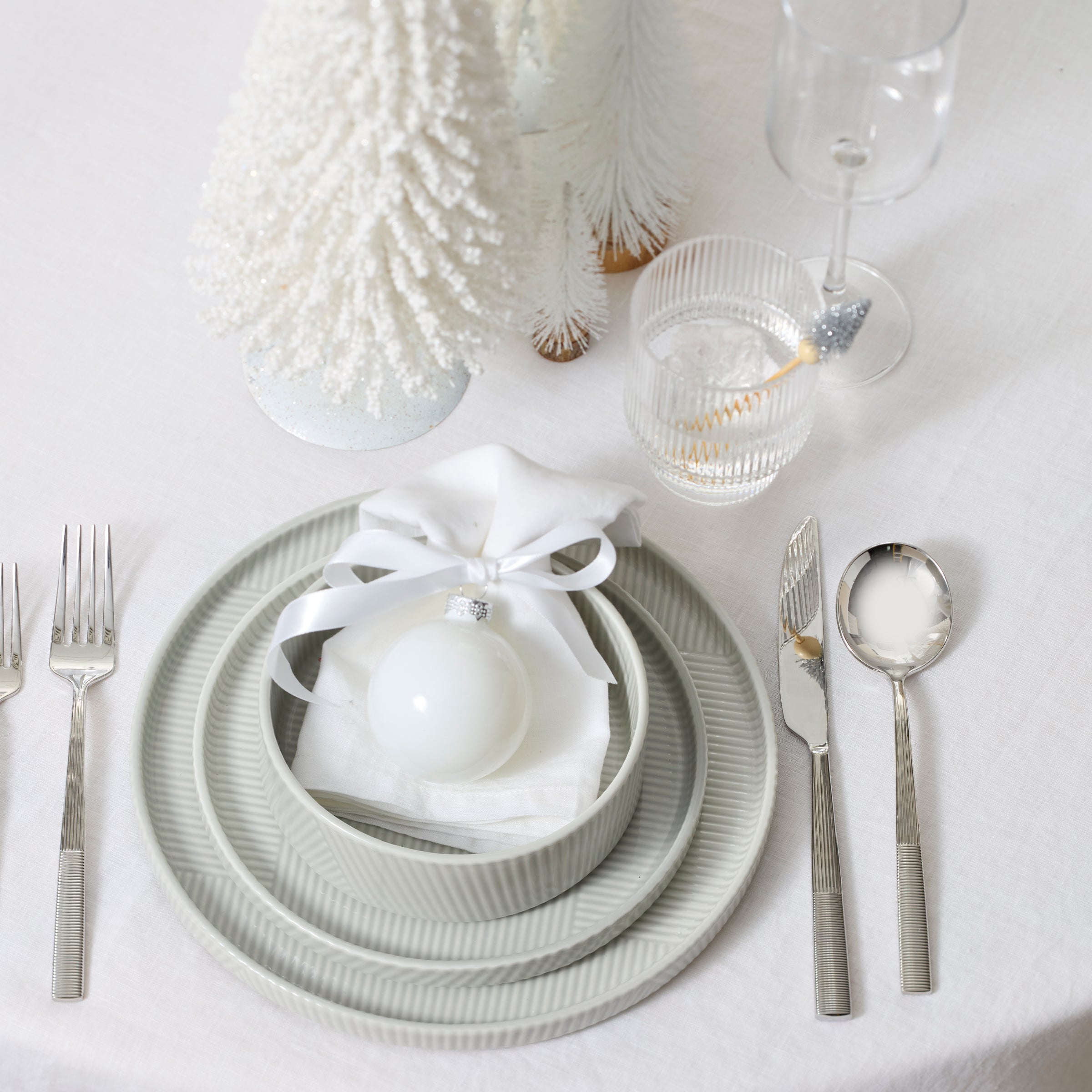 Lenox Westmore Modulus Vapor 18-Piece Dinnerware Set - Image 2