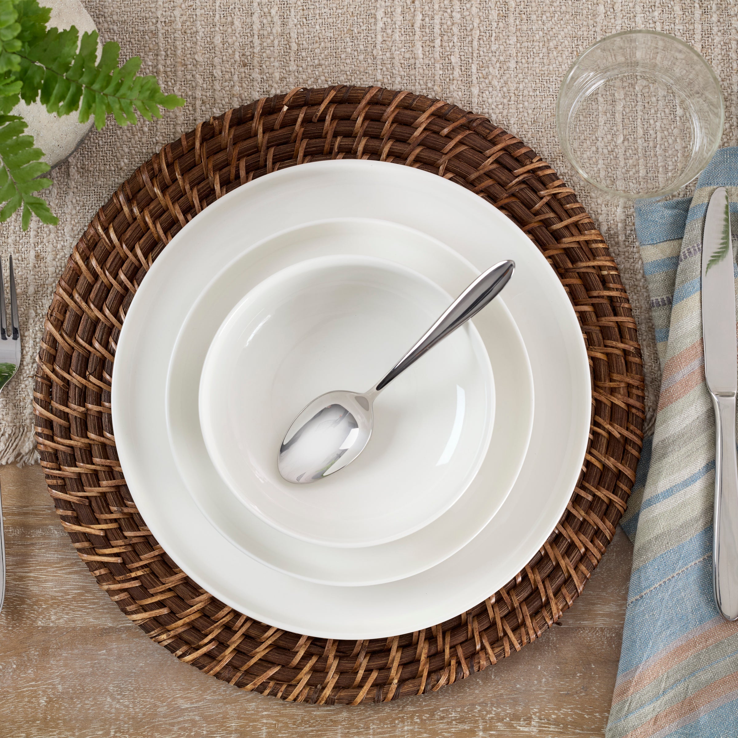 Lenox Westmore 24 Seven White 12-Piece Dinnerware Set - Image 5