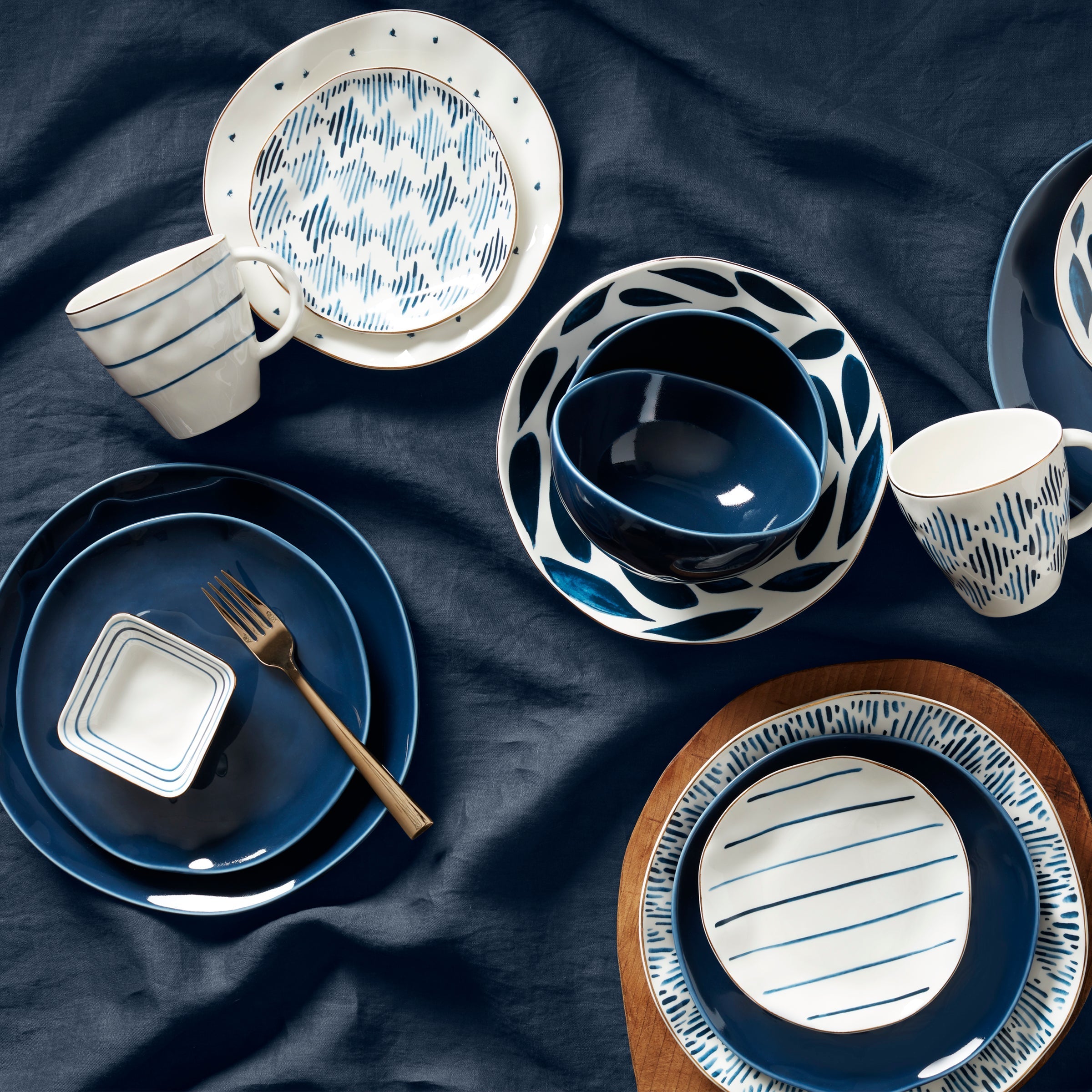 Lenox Westmore Bay Colors Blue Dinner Plates, Set of 4 - Image 4