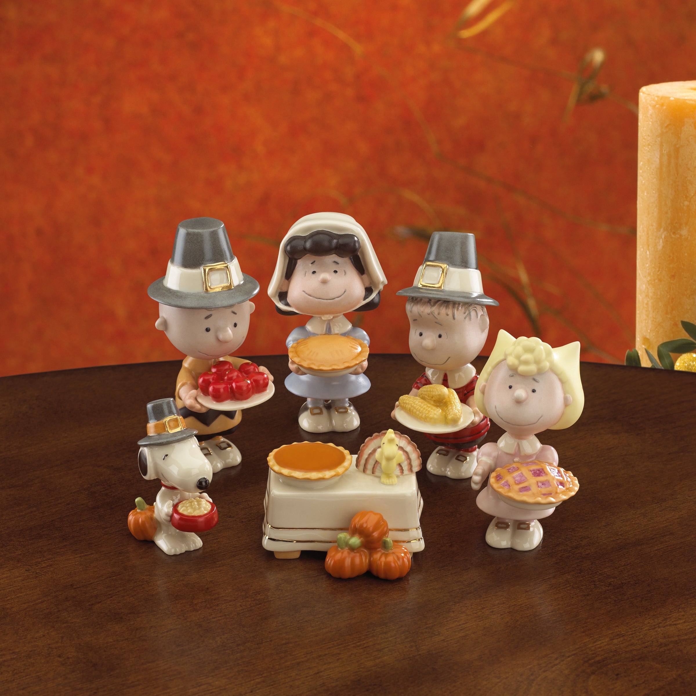 Lenox Westmore Peanuts Thanksgiving 6-Piece Figurine Set - Image 4
