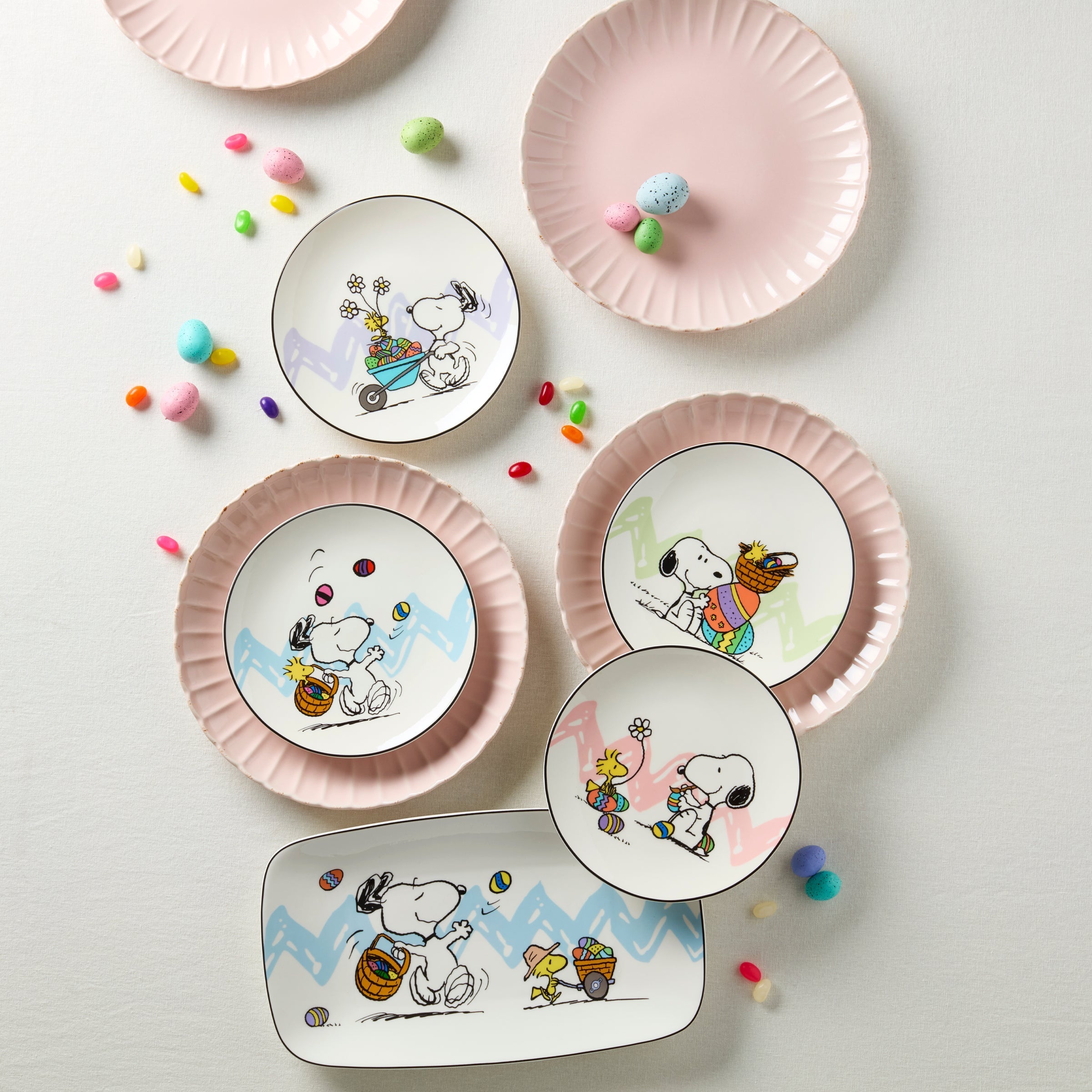 Lenox Westmore Snoopy Easter Hors d'Oeuvre Tray - Image 2