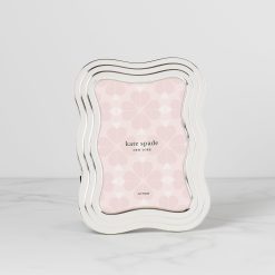 Lenox Westmore South Street Silver 5x7 Wavy Photo Frame