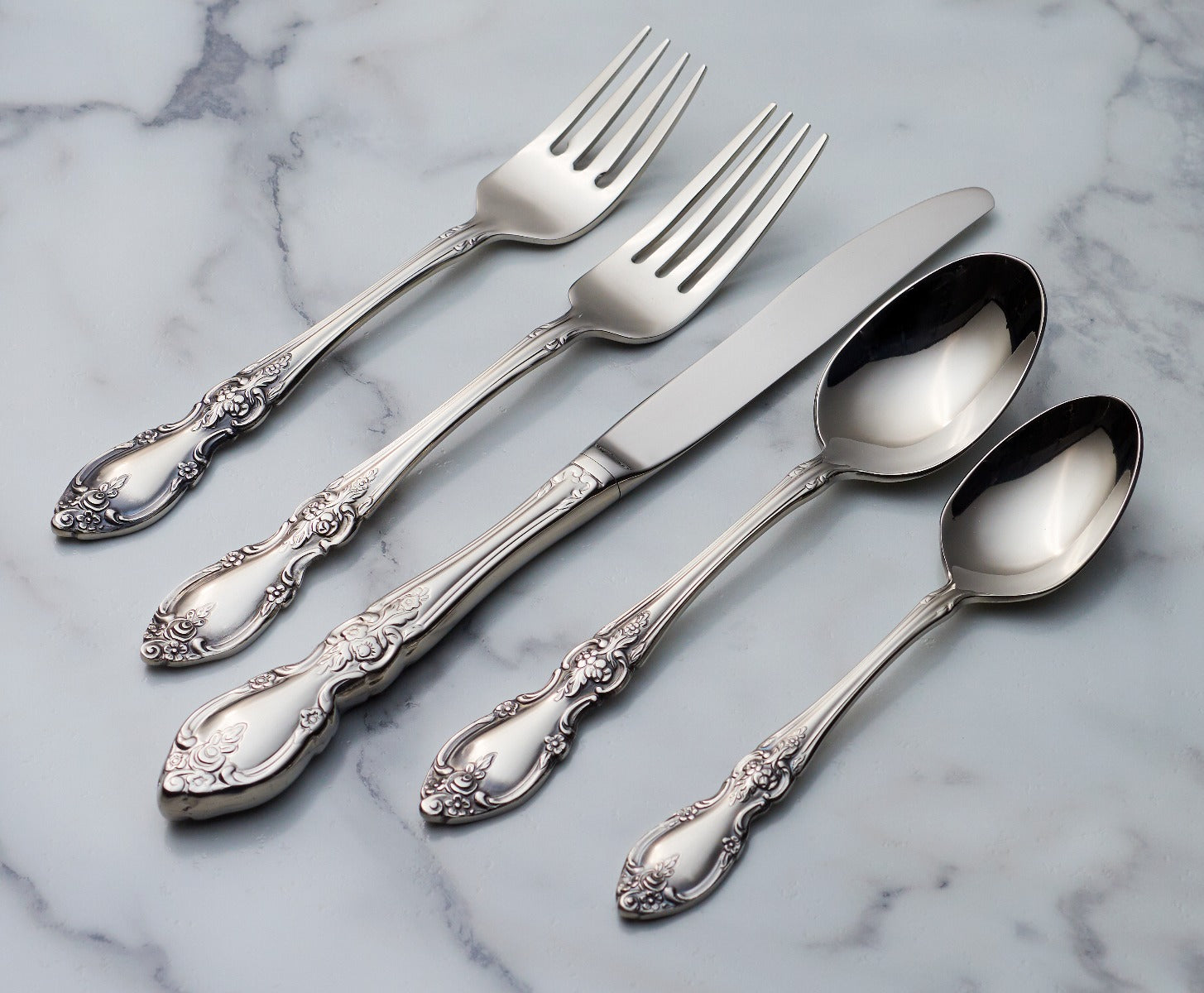 Lenox Westmore Louisiana 20-Piece Flatware Set - Image 2