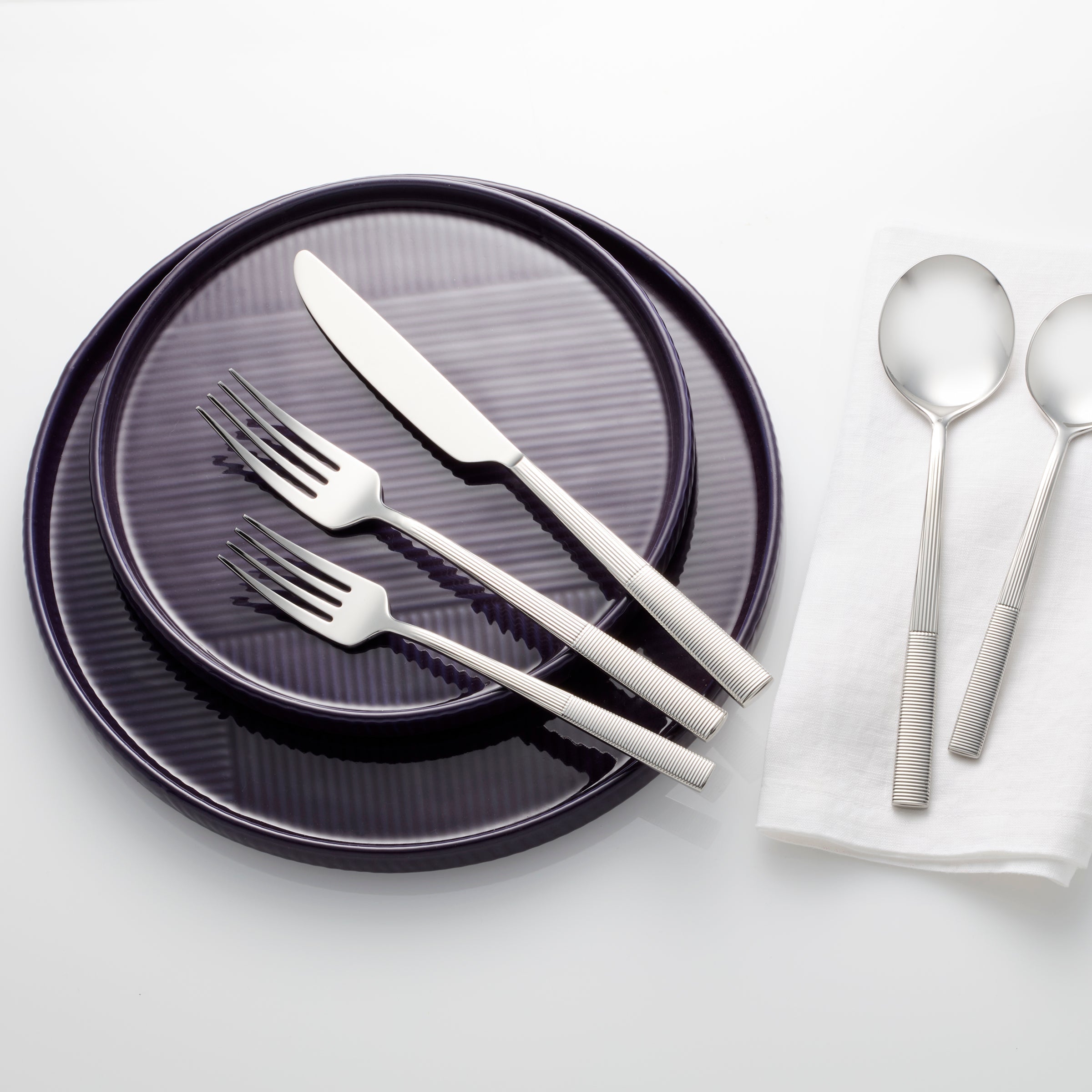Lenox Westmore Modulus Nightshade 16-Piece Dinnerware Set - Image 3
