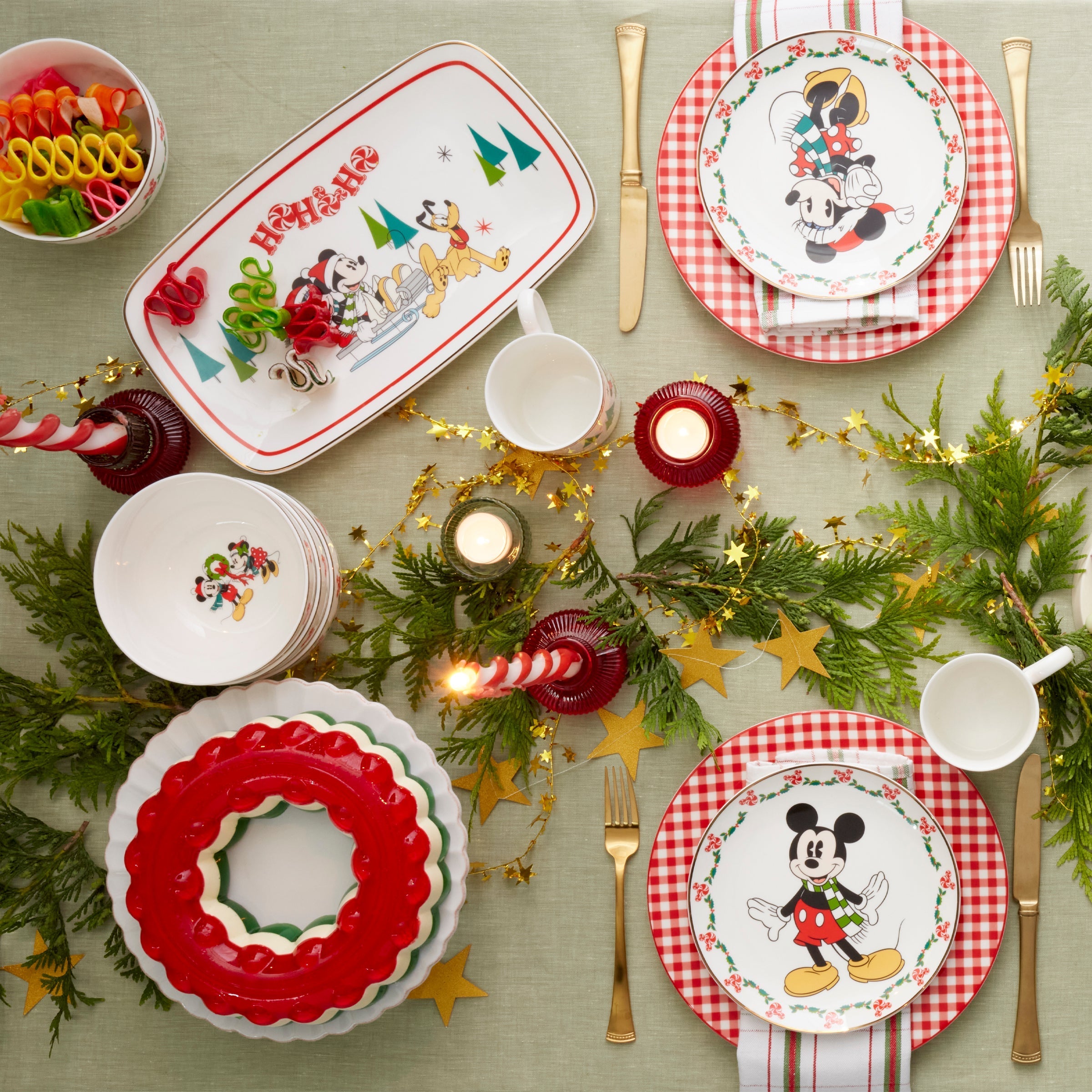 Lenox Westmore Disney Holiday Hors d'Oeuvres Tray - Image 5