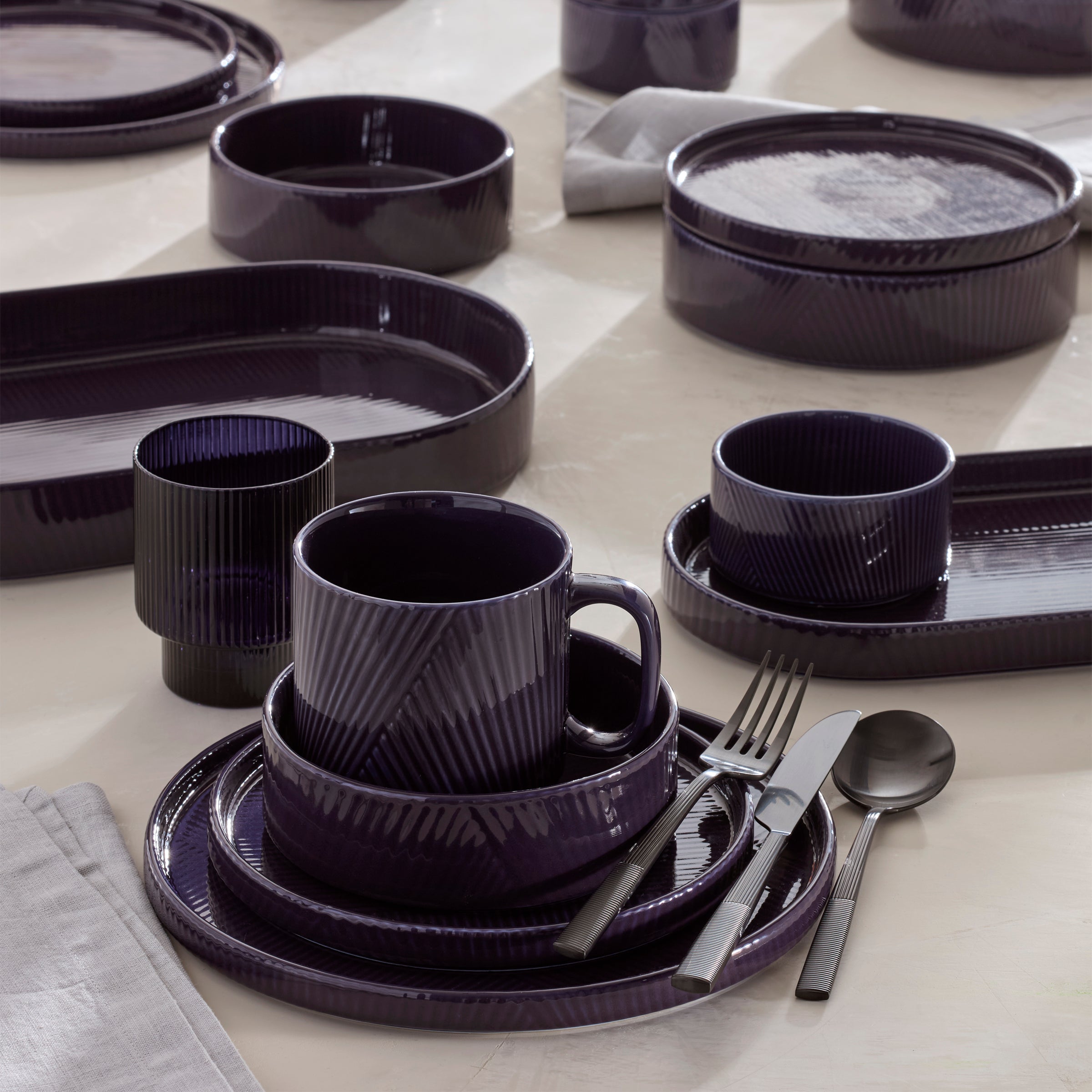 Lenox Westmore Modulus Black Satin 20-Piece Flatware Set - Image 5