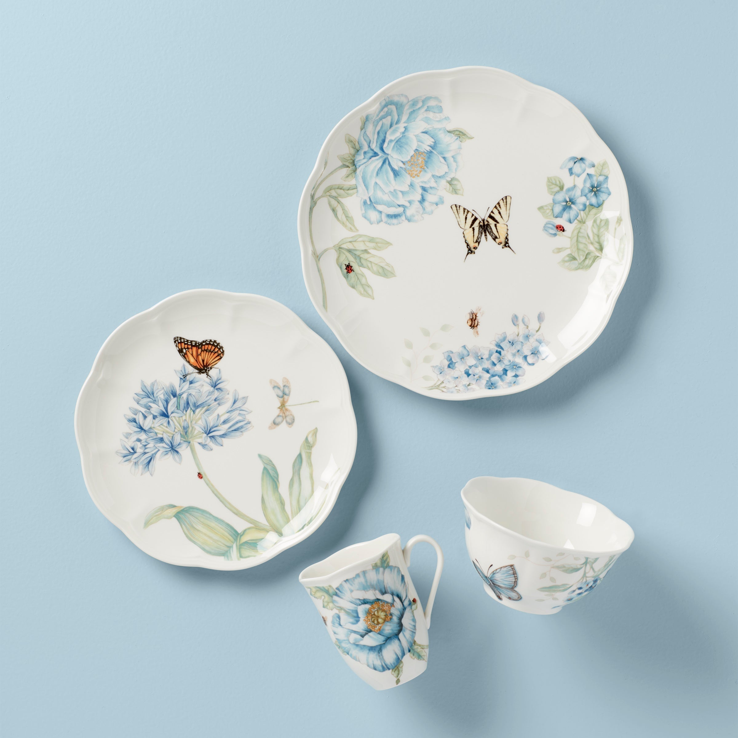 Lenox Westmore Butterfly Meadow Blue 18-Piece Dinnerware Set - Image 2