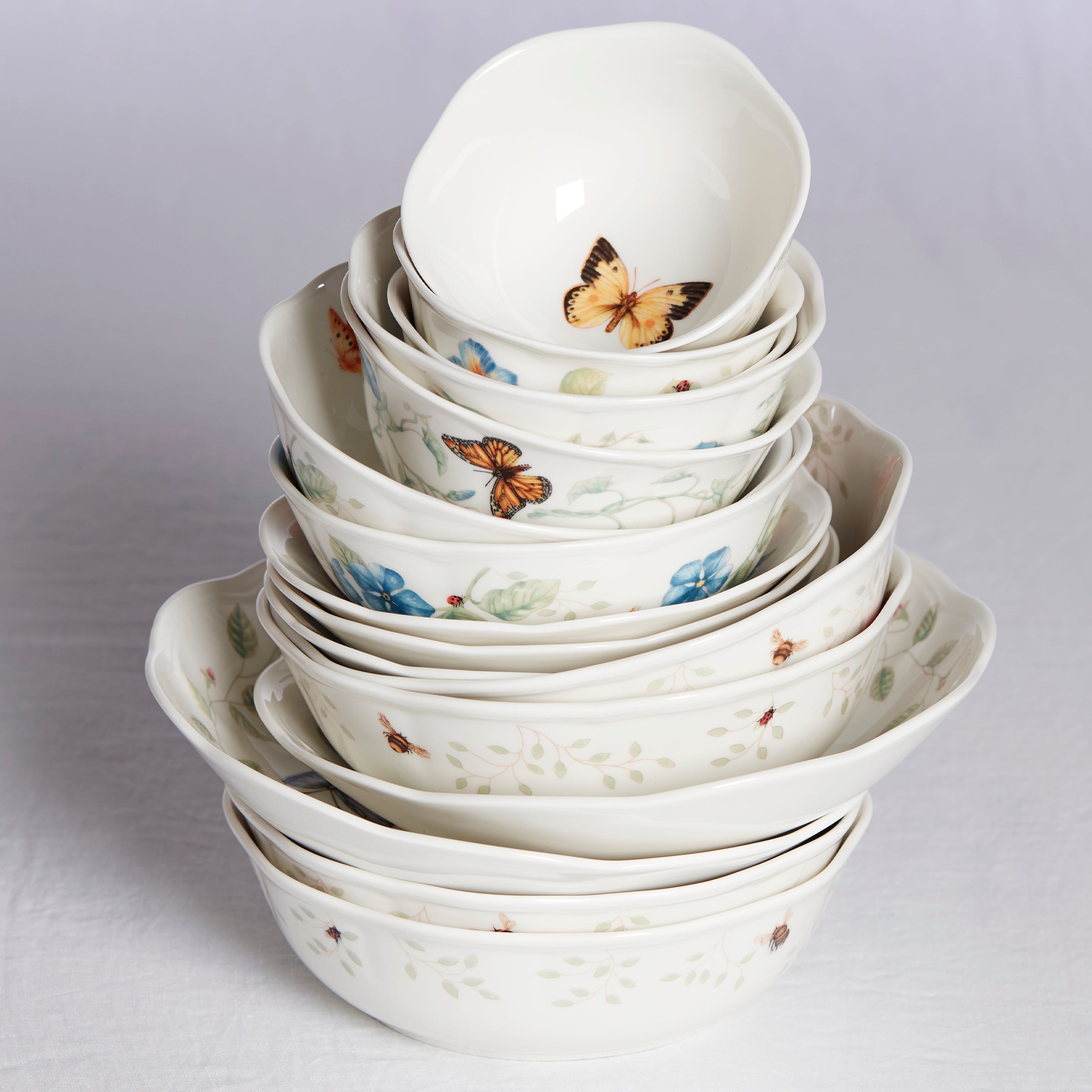 Lenox Westmore Butterfly Meadow Pasta Bowl - Image 4